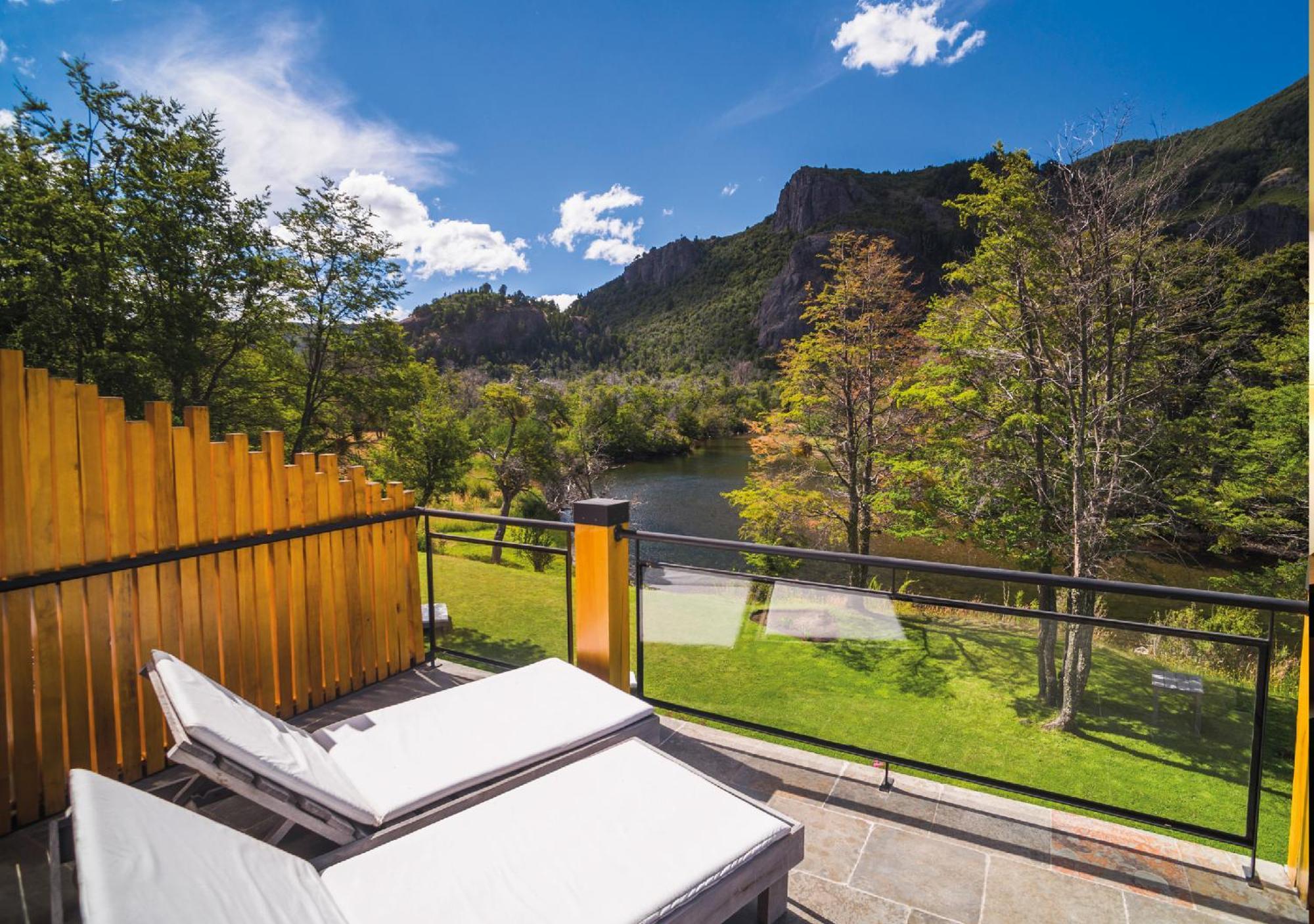 Rio Hermoso Hotel De Montana San Martín de los Andes الغرفة الصورة