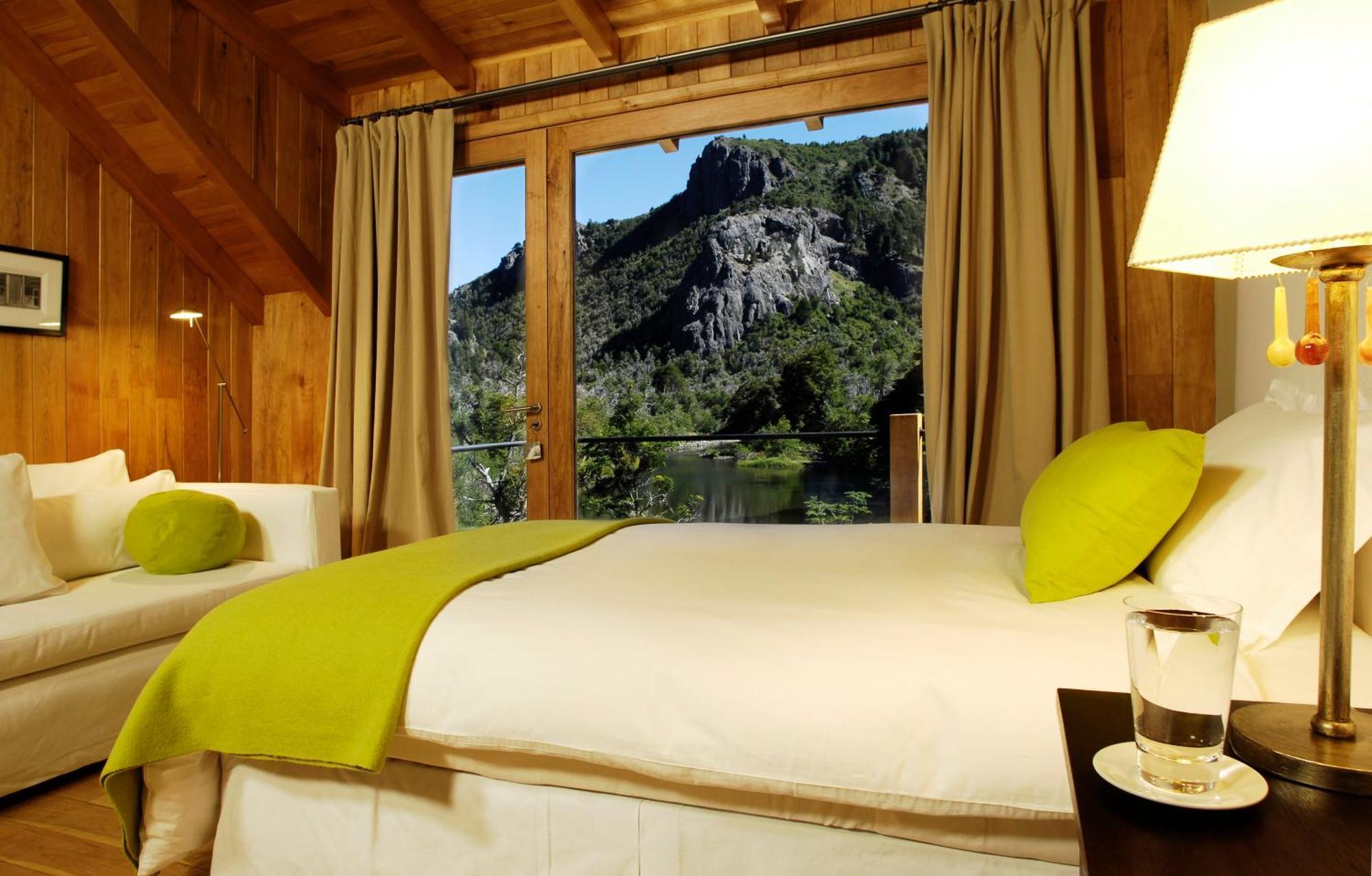 Rio Hermoso Hotel De Montana San Martín de los Andes المظهر الخارجي الصورة