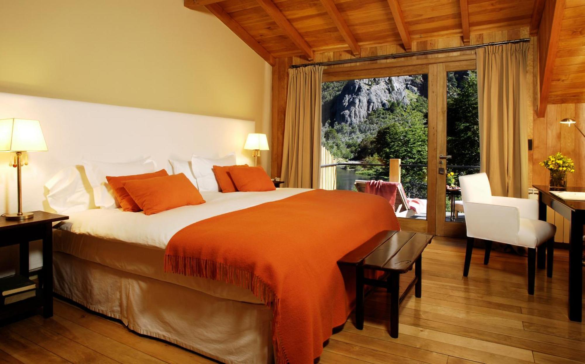 Rio Hermoso Hotel De Montana San Martín de los Andes المظهر الخارجي الصورة