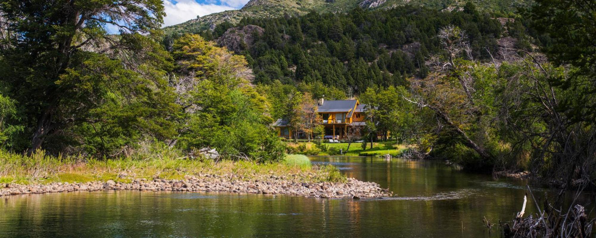 Rio Hermoso Hotel De Montana San Martín de los Andes المظهر الخارجي الصورة