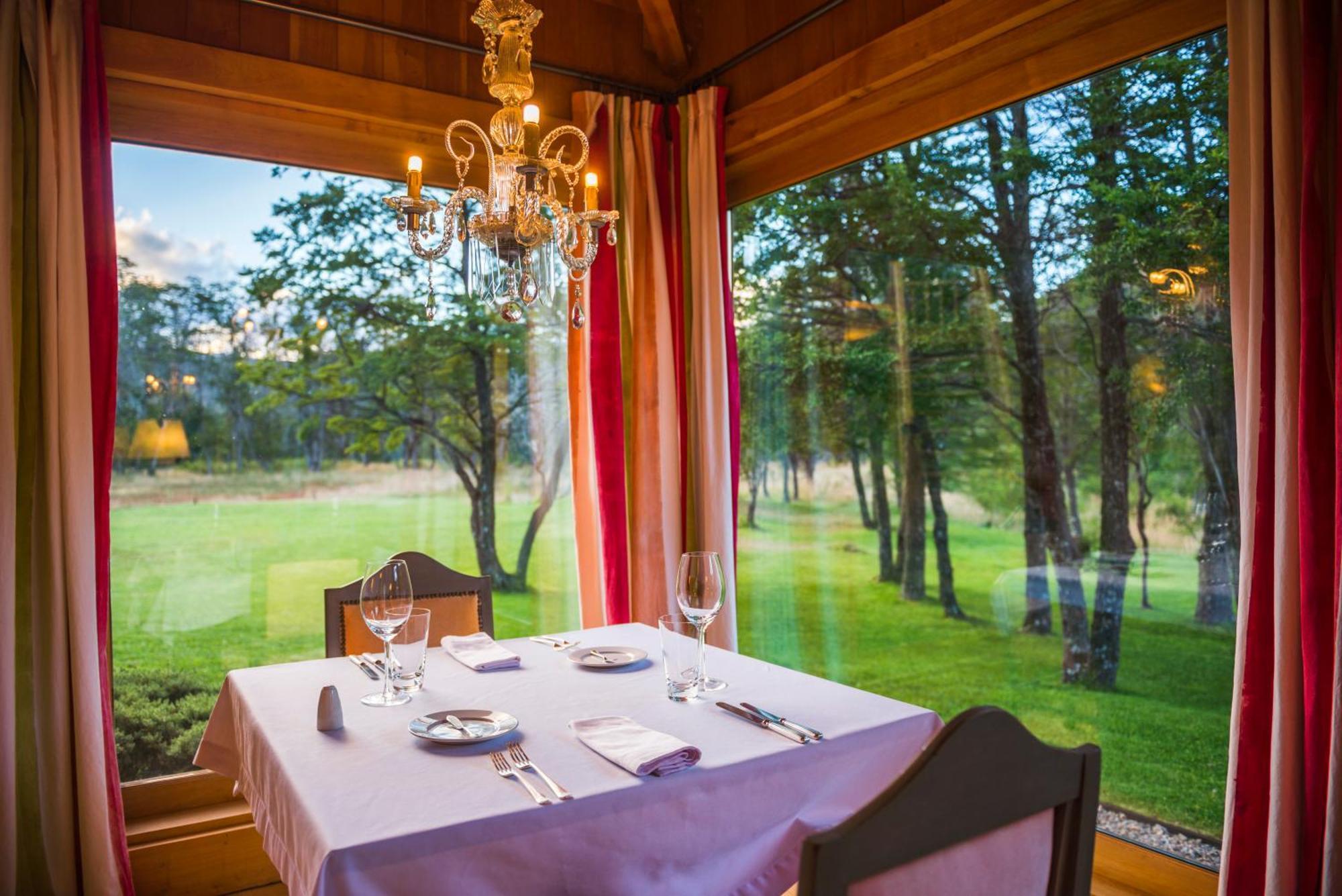 Rio Hermoso Hotel De Montana San Martín de los Andes المظهر الخارجي الصورة
