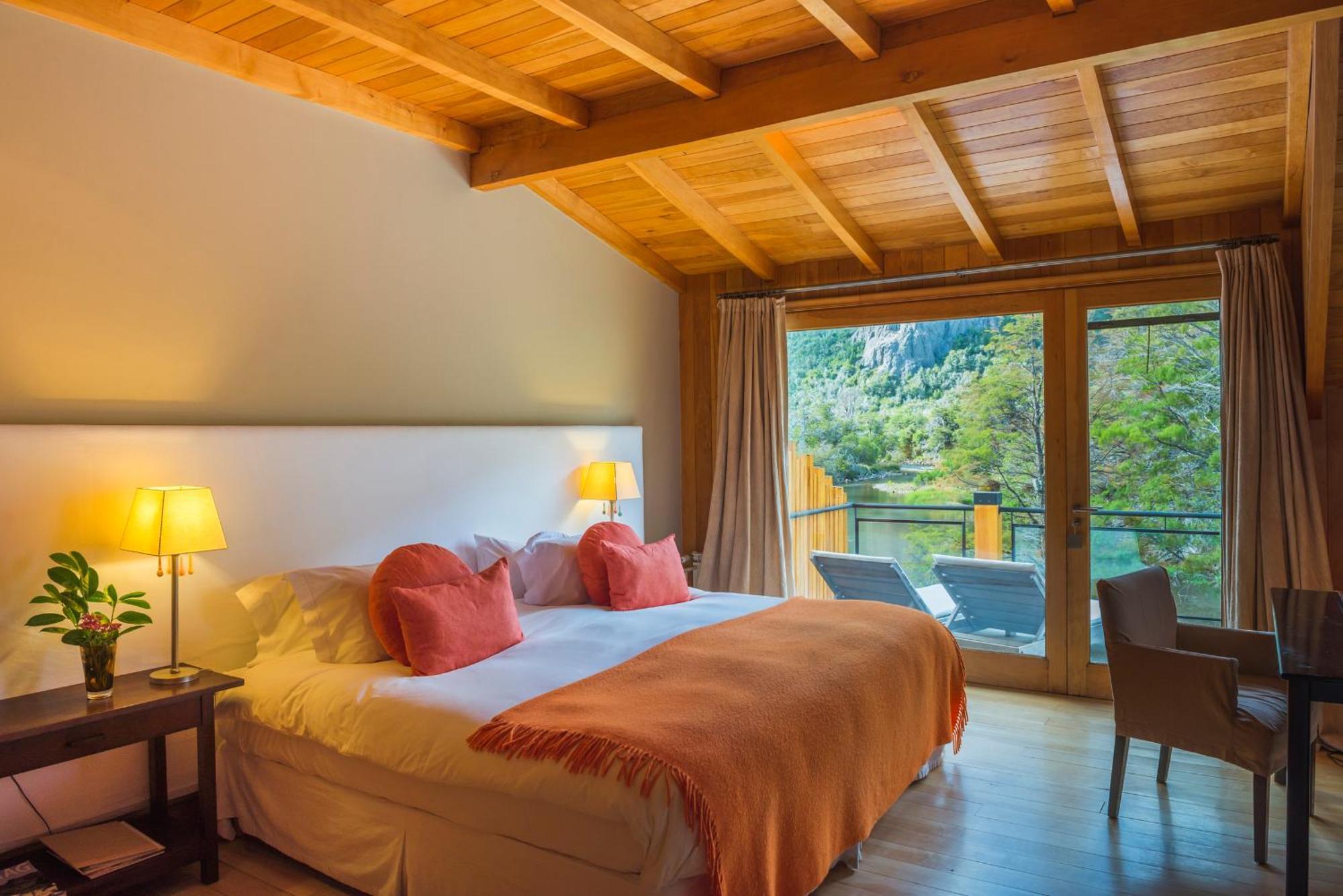 Rio Hermoso Hotel De Montana San Martín de los Andes المظهر الخارجي الصورة
